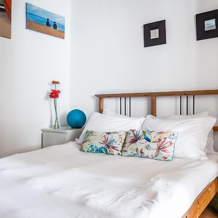 City Center Apt In Lively Bairro Alto! Lisboa Kültér fotó
