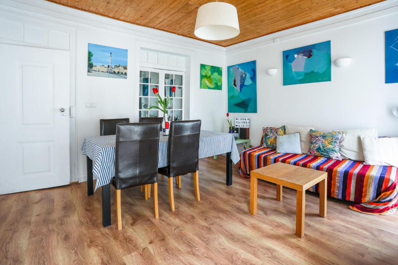 City Center Apt In Lively Bairro Alto! Lisboa Kültér fotó