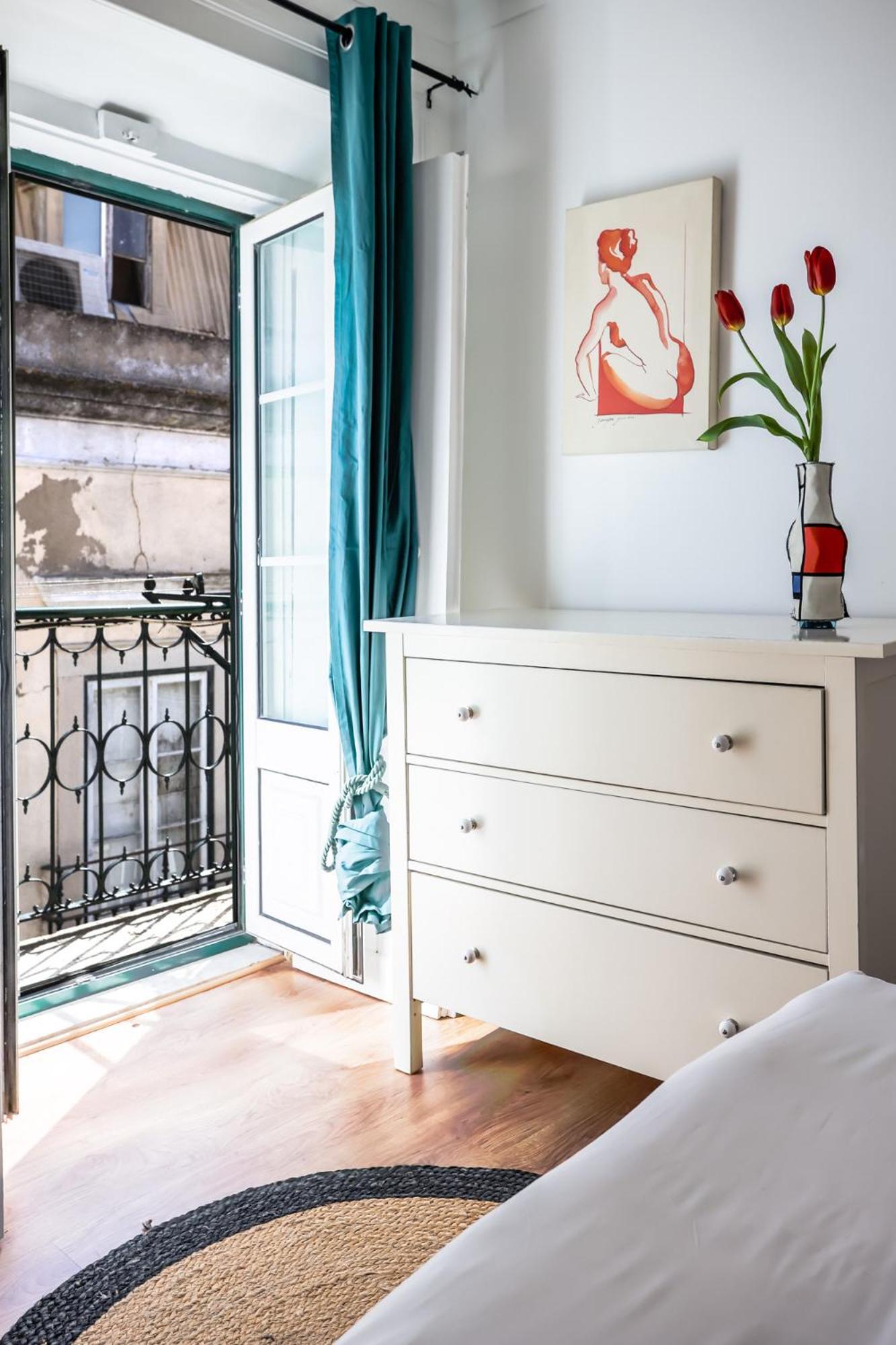 City Center Apt In Lively Bairro Alto! Lisboa Kültér fotó